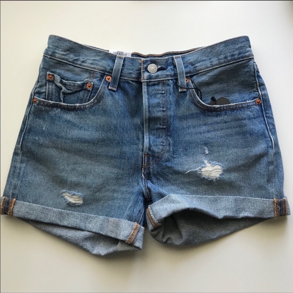 NWT Levi’s 501 Midrise Denim shorts
